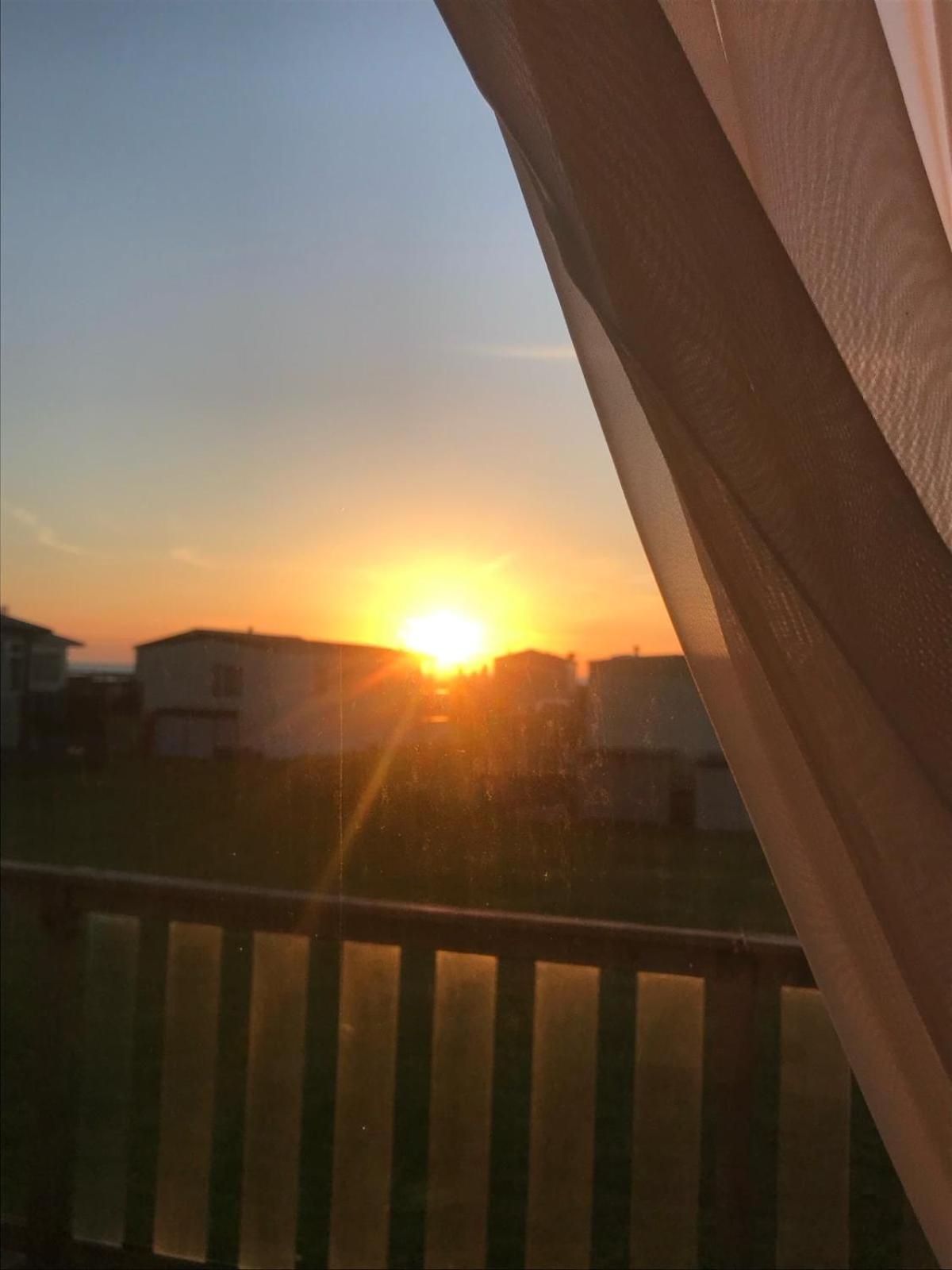 Cosy Caravan Sunbeach Llwyngwril 外观 照片